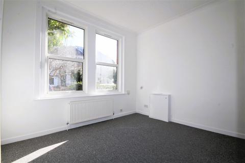 Studio to rent, Walpole Road, Boscombe