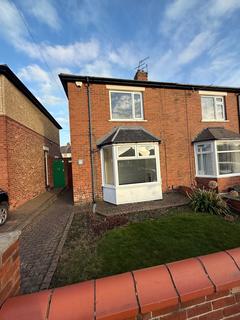 3 bedroom semi-detached house to rent, Brampton Place, North Shields NE29