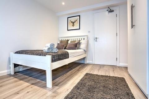 2 bedroom flat for sale, Newington Butts, Kennington