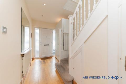 7 bedroom semi-detached house for sale, Gainsborough Gardens, London NW11