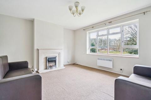 2 bedroom flat for sale, Milman Close, Pinner