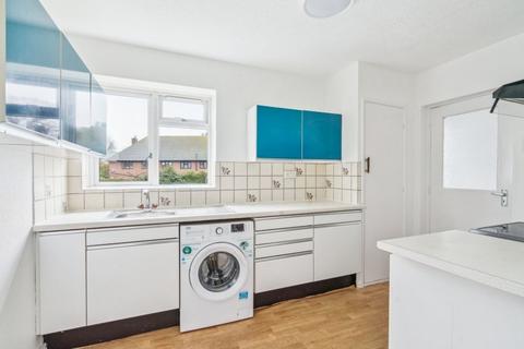 2 bedroom flat for sale, Milman Close, Pinner