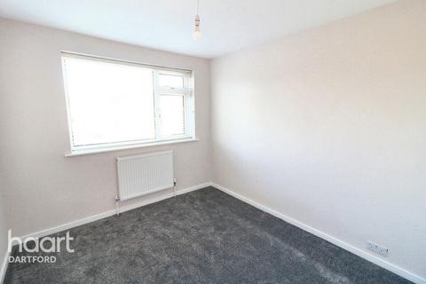 3 bedroom semi-detached house to rent, Joydens Wood Road, BEXLEY