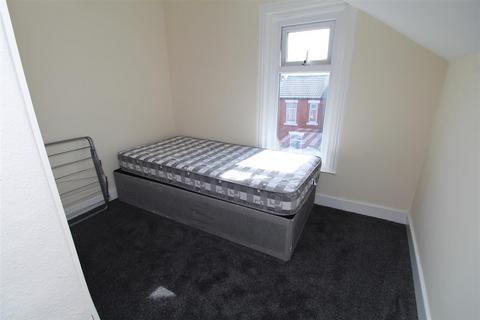 1 bedroom flat to rent, 101 St. Heliers Road, Blackpool