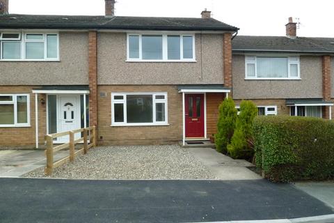 3 bedroom terraced house to rent, Vyrnwy Road, Oswestry