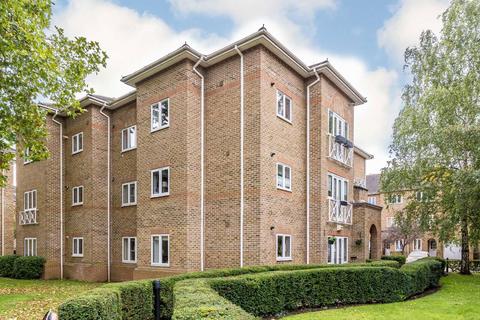 Trematon Place, Teddington TW11