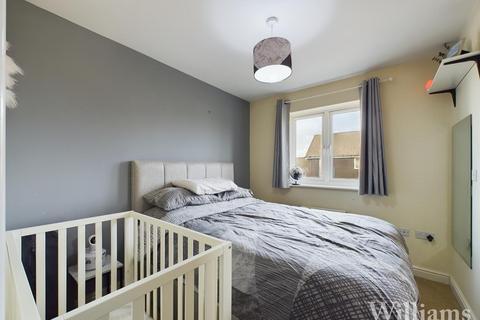 2 bedroom flat for sale, Alma Street, Aylesbury HP18