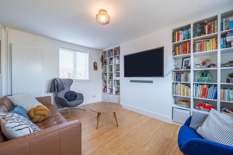 3 bedroom end of terrace house for sale, Venning Road, Reading RG2