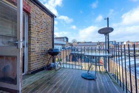 4 bedroom apartment to rent, Wix's Lane, London SW4