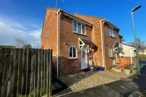 2 bedroom end of terrace house for sale, Coach Close, Berkeley