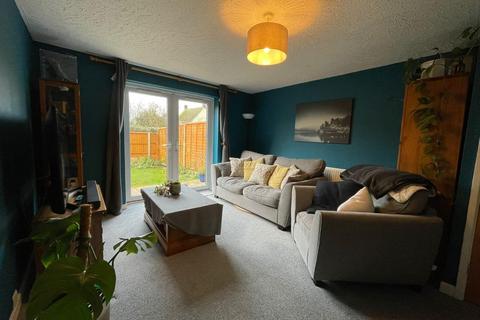 5 Coach Close, Berkeley, GL13 9EJ