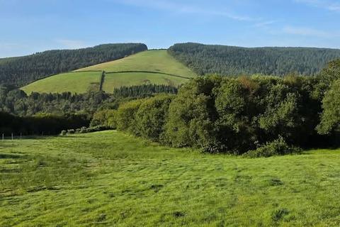 4 bedroom property with land for sale, Llansawel, Llandeilo