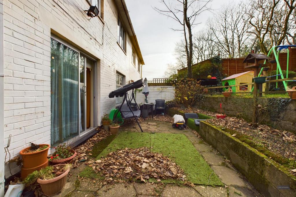 CAM01745 G0-PR0062-STILL020.jpg