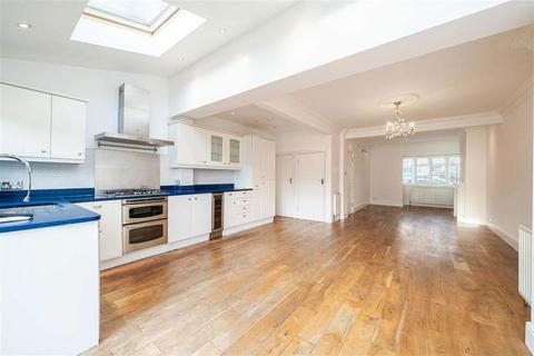 3 bedroom house to rent, Atbara Road, Teddington TW11