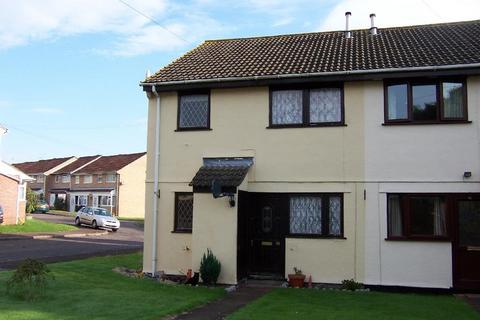 1 bedroom end of terrace house to rent, Bubwith Close, Chard