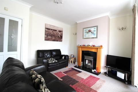 2 bedroom semi-detached house for sale, Coldingham Gardens, Newcastle Upon Tyne NE5