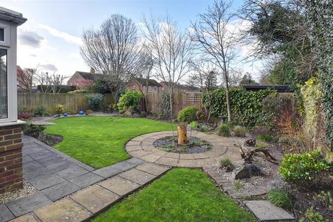 3 bedroom detached bungalow for sale, William Judge Close, Tenterden