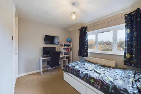 10 Cavendish Drive, Northampton, NN3 3DH