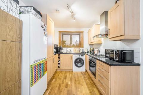 1 bedroom flat for sale, Barlby Road, London W10