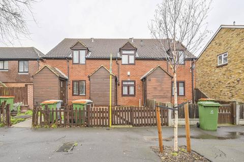 52 Kirkham Road, London, E6 5RY