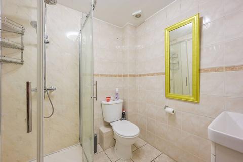 52 Kirkham Road, London, E6 5RY