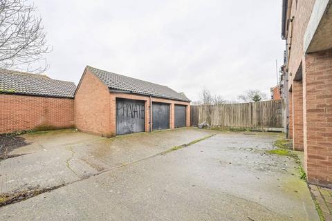 52 Kirkham Road, London, E6 5RY