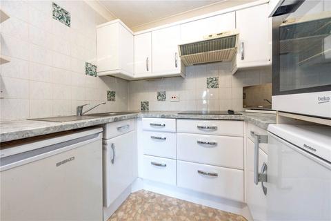 1 bedroom flat for sale, Hengist Court, Marsham Street, Maidstone, ME14