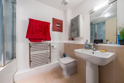 1 bedroom flat for sale, Mundania Road, East Dulwich