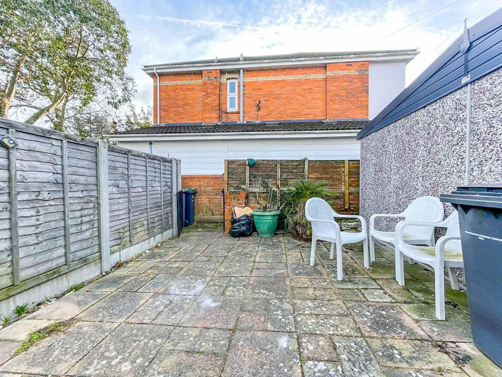 151a garden 2