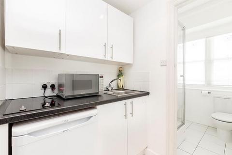 undefined, Hill Street, Mayfair, London, W1J