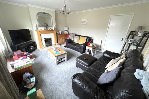 3 bedroom semi-detached house to rent, Derwent Crescent, Northamptonshire NN16