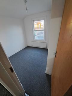 1 bedroom apartment to rent, Adelaide Road, Southall UB2