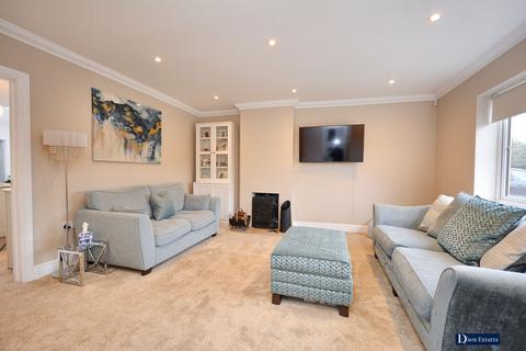 175 Shepherds Hill, Harold Wood, Romford, RM3 0NR