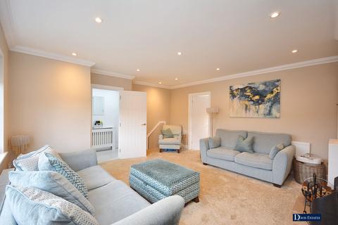 175 Shepherds Hill, Harold Wood, Romford, RM3 0NR