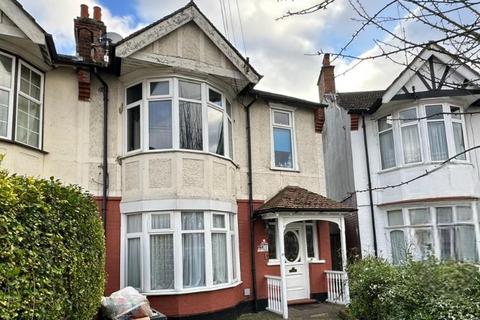 2 bedroom flat for sale, 57A Raymead Avenue, Thornton Heath, Surrey, CR7 7SB