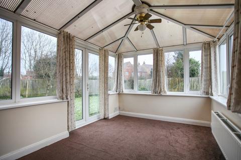 3 bedroom semi-detached house for sale, Dulverton Place, Moreton-in-Marsh, Gloucestershire. GL56 0HF