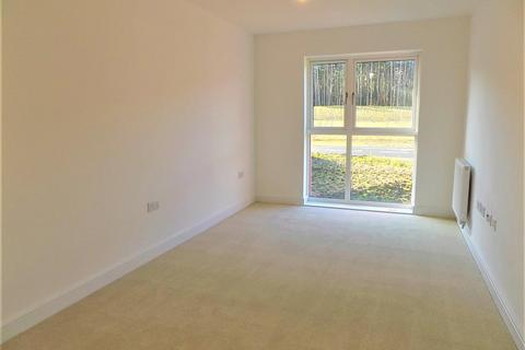 2 bedroom apartment to rent, Wells Court, Bordon GU35