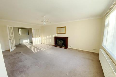 2 bedroom bungalow for sale, Queens Close, West Moors, Ferndown, Dorset