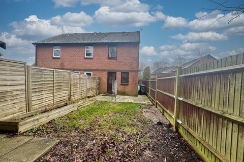 2 bedroom end of terrace house for sale, Ruskin Close, Basingstoke