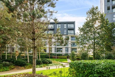 3 bedroom flat for sale, Hebden Place London SW8