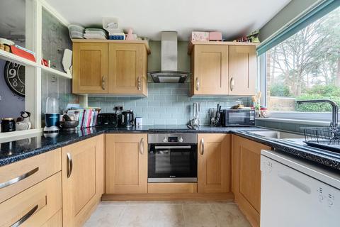 3 bedroom flat for sale, Boston Court, 55 Brownhill Road, Chandlers Ford