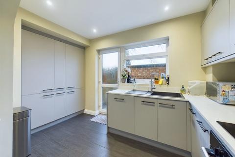 1 Draycott Close, Northampton, NN3 3BD