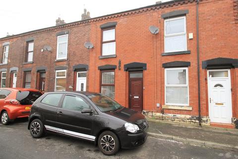 3 bedroom terraced house to rent, Rutland Street, Ashton-Under-Lyne OL6