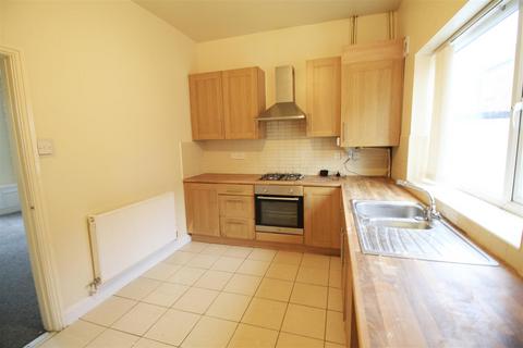 3 bedroom terraced house to rent, Rutland Street, Ashton-Under-Lyne OL6