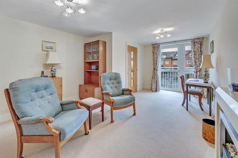 2 bedroom apartment for sale, Queens Gate, Wellington Road, Wokingham