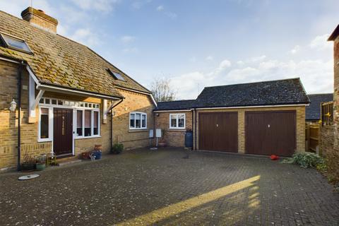 4 bedroom detached house for sale, High Street, Cottenham