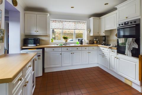 4 bedroom detached house for sale, High Street, Cottenham