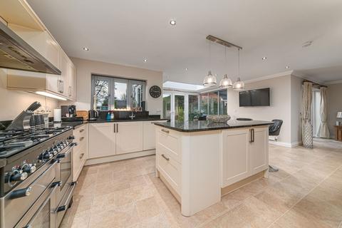 62 Northampton Road, Broughton, Kettering, NN14 1NS