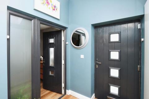 3 Studfield Drive, Sheffield, S6 4SN