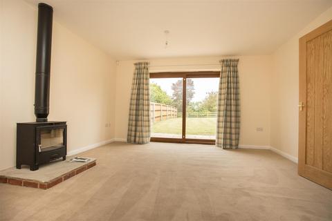 4 bedroom house to rent, The Nap, Oakley Aylesbury HP18